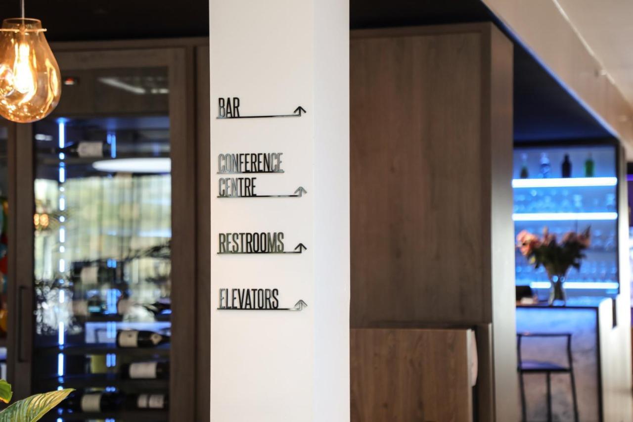 Hotel Radisson Blu Hotel, 4*