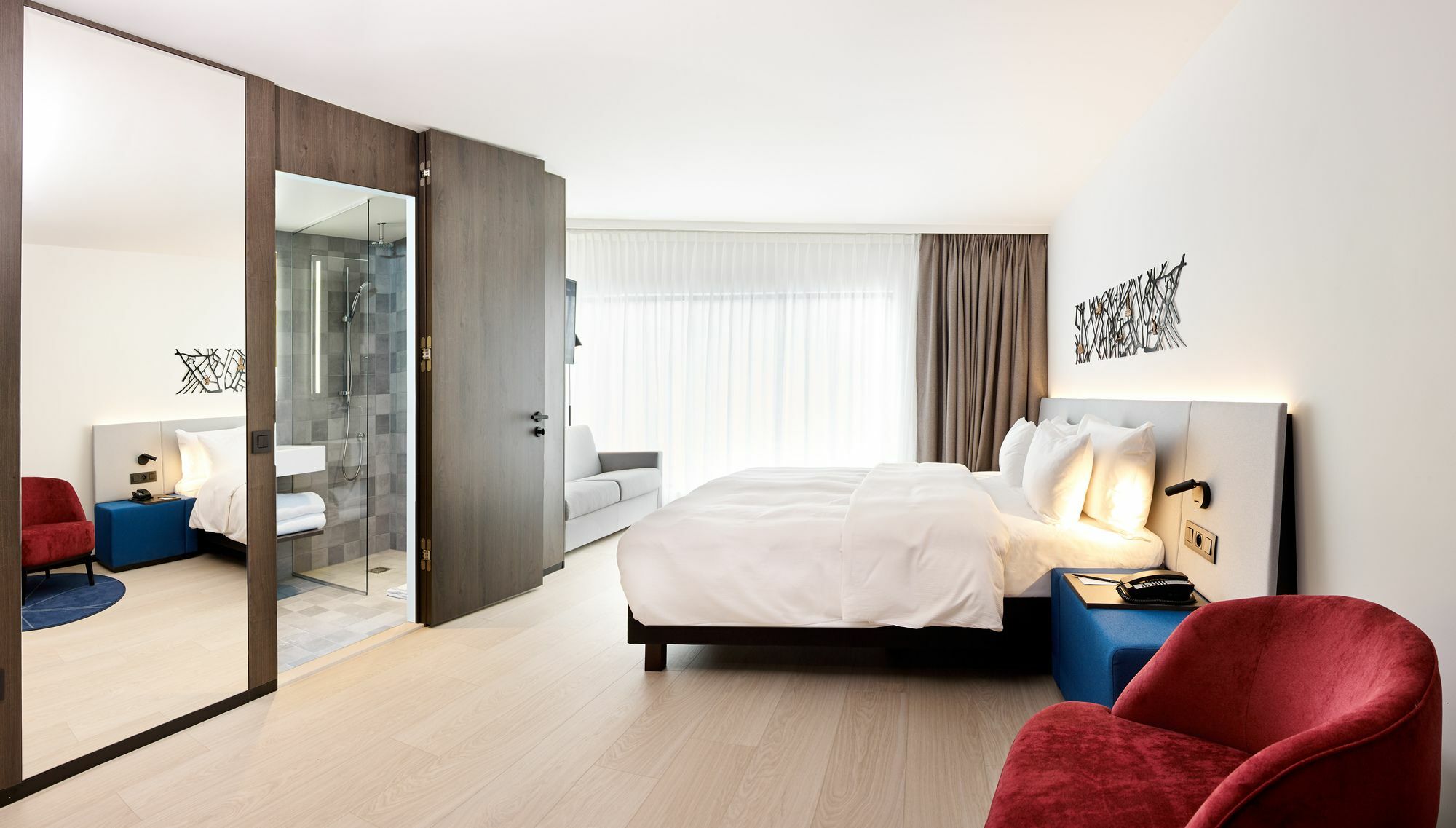 Radisson Blu Hotel, Hotel