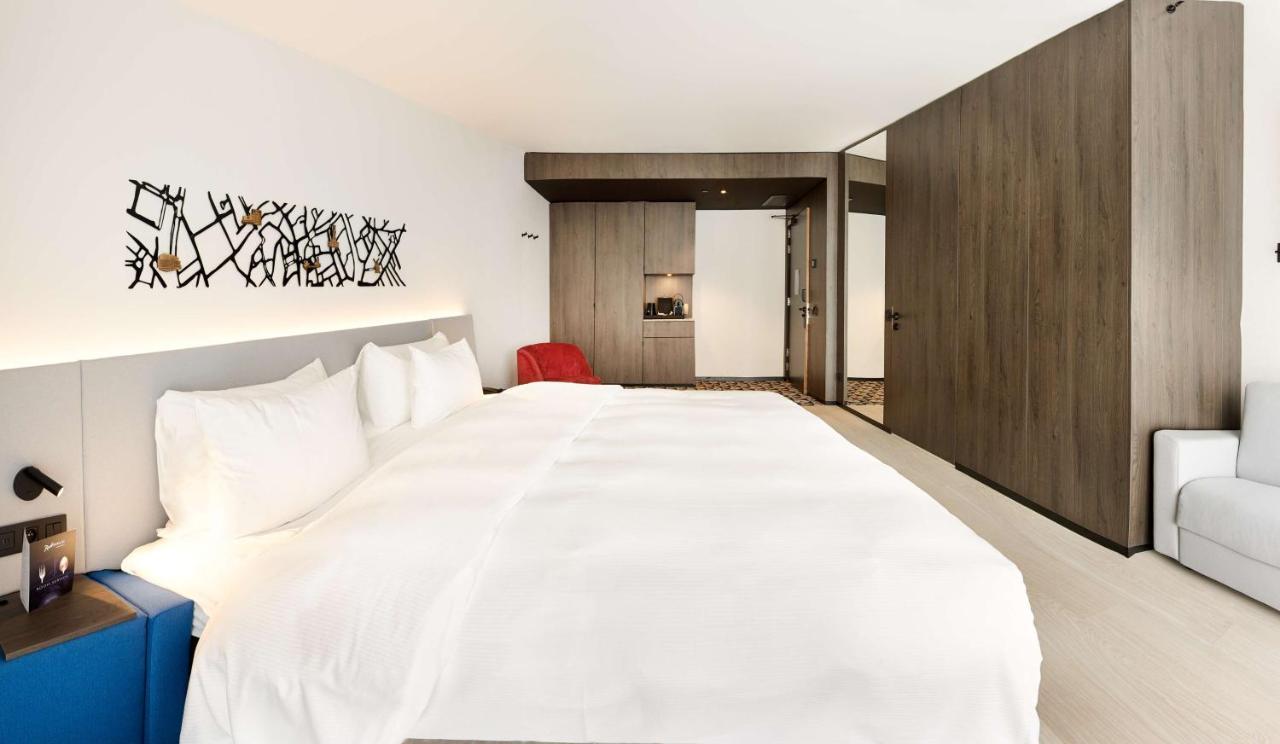 Radisson Blu Hotel, 4*